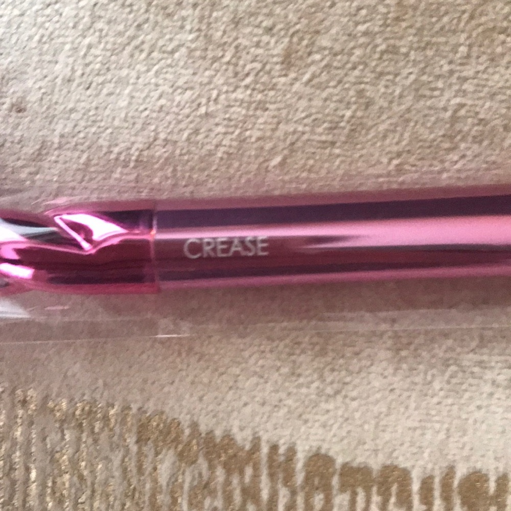 🆕 Mods Mythical Creatures Crease Brush NEW - Picture 3 of 3